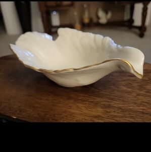 Lenox Dish